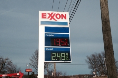 Pylon Exxon sign installation in Indiana, PA