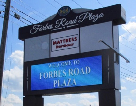 Pylon Signs in Pittsburg, Monroeville, PA, Indiana, PA, Jeannette, PA and Surrounding Areas