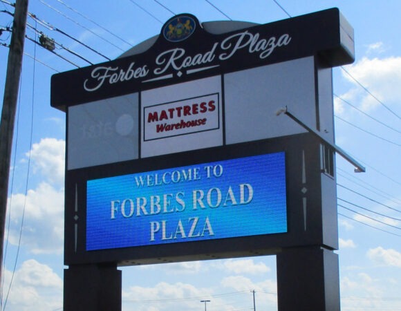 Pylon Signs in Pittsburgh, Monroeville, Johnstown, PA, Washington, PA, Murrysville, PA, Butler, PA